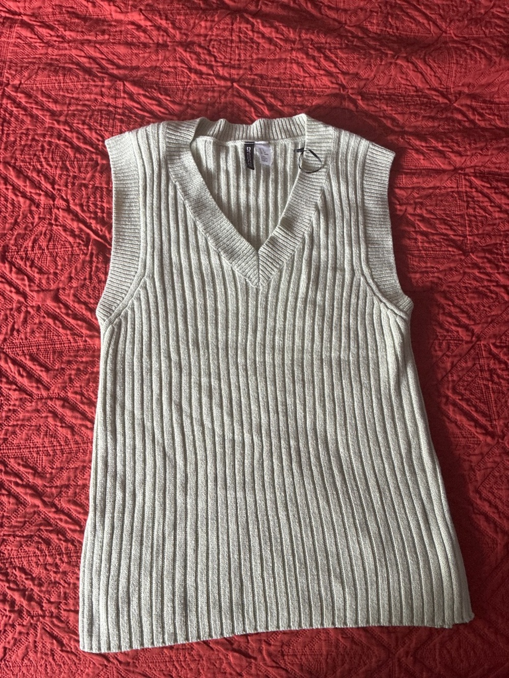 Over size sweater vest